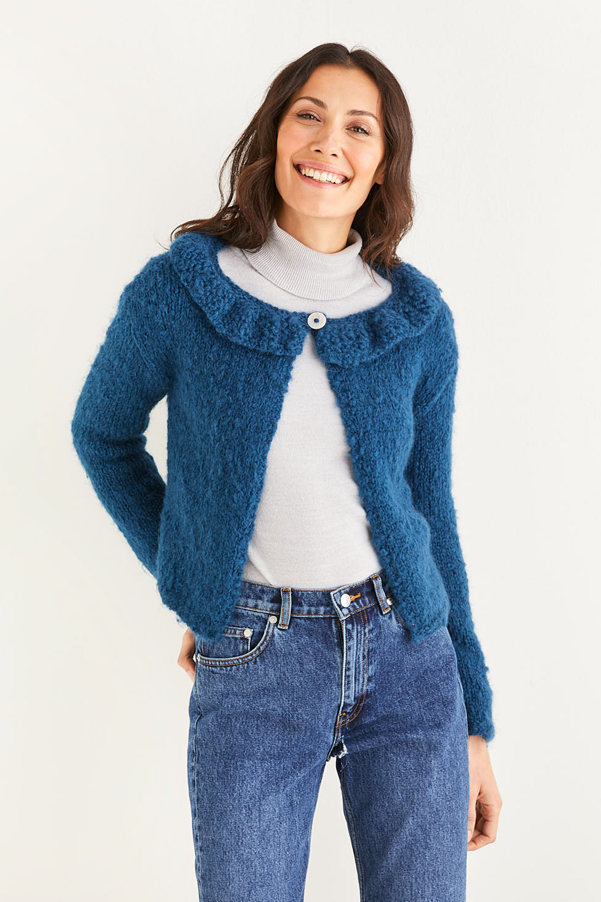 Image for KNIT-8135-LEAFLET-15704F