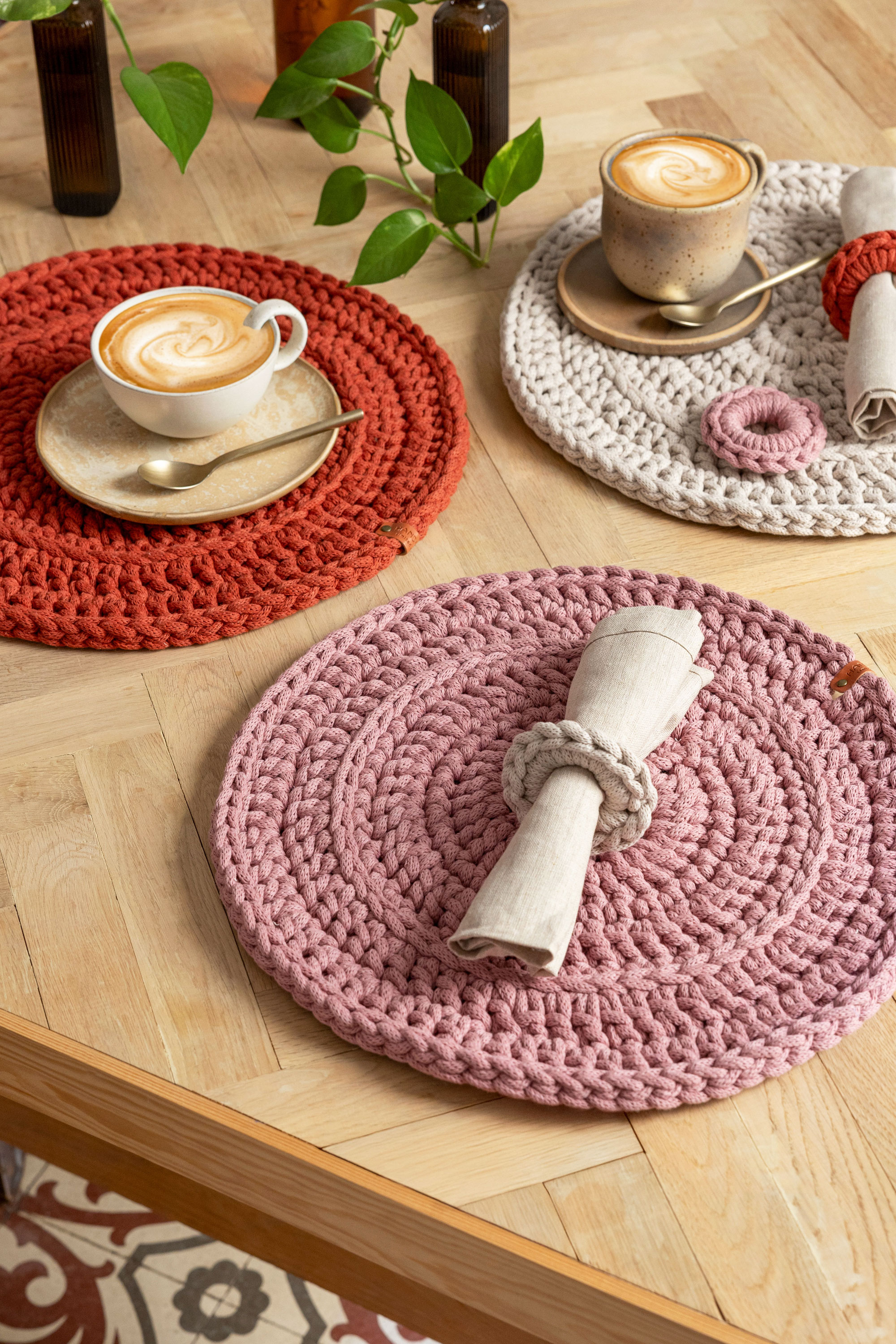Image for KNIT-CROCHET-384-TABLE-MAT-SEK