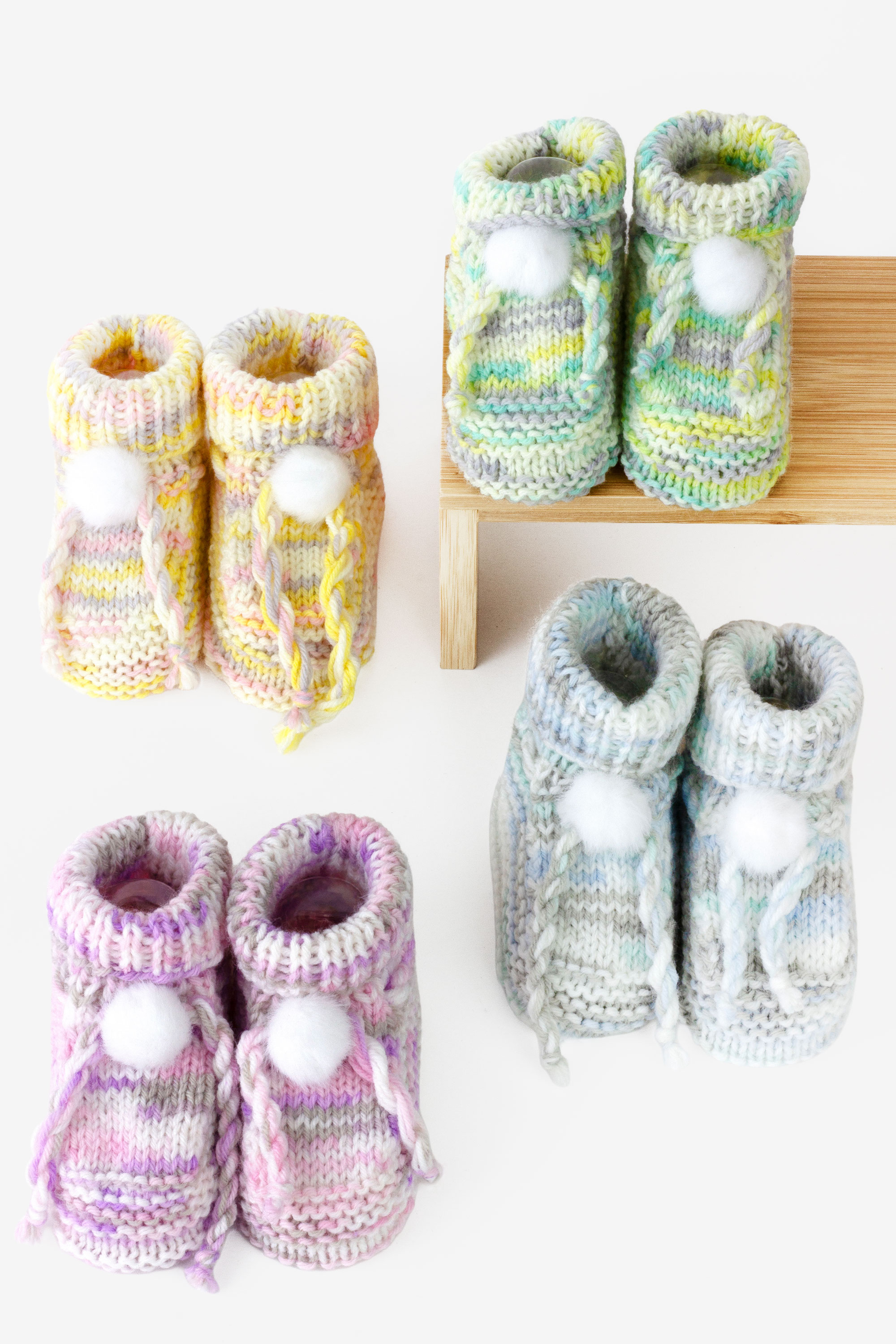 Image for KNIT-BABY-CHERI-PRINT-BOOTIES