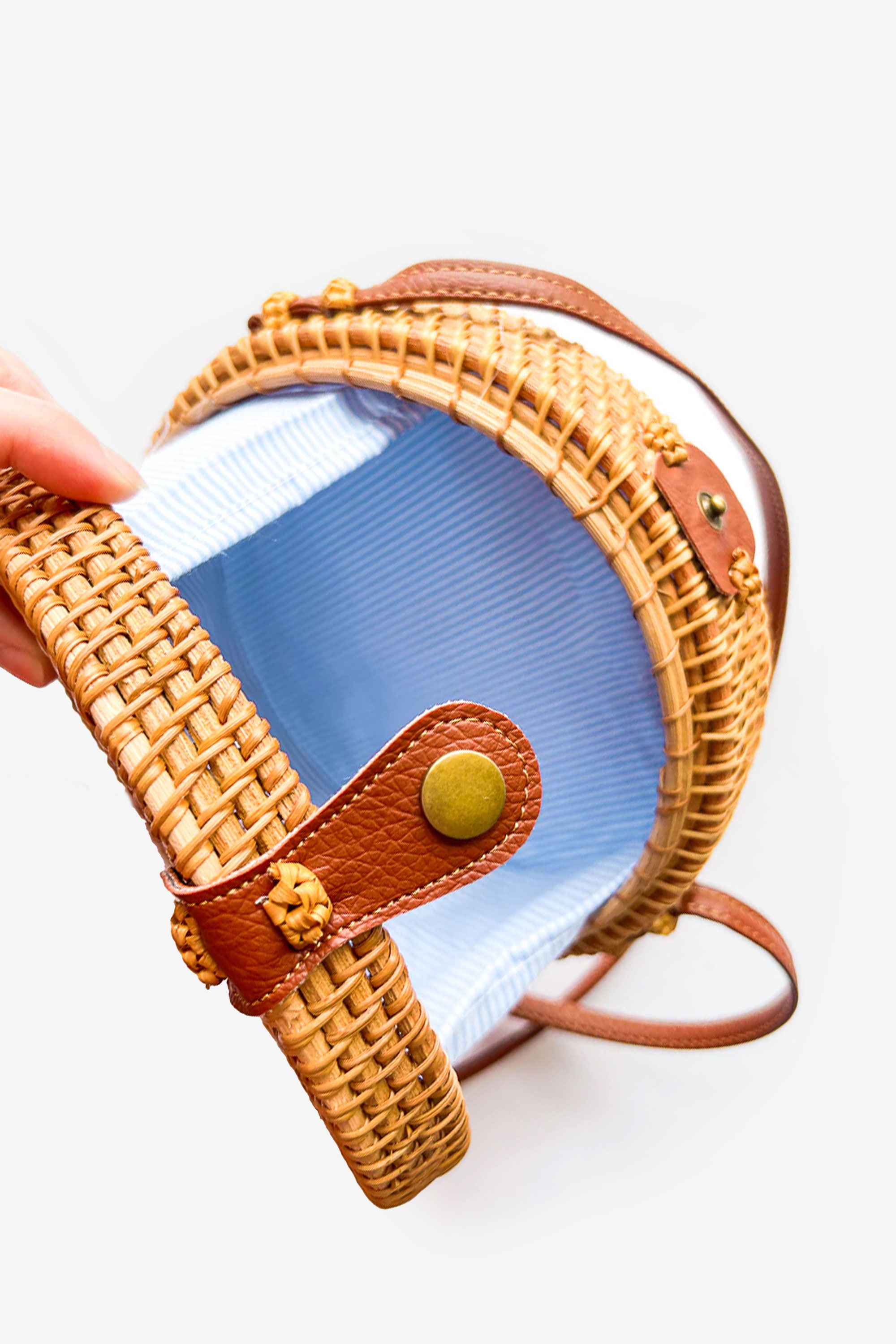 SelfFinishing Needlepoint Wicker Bag DMC